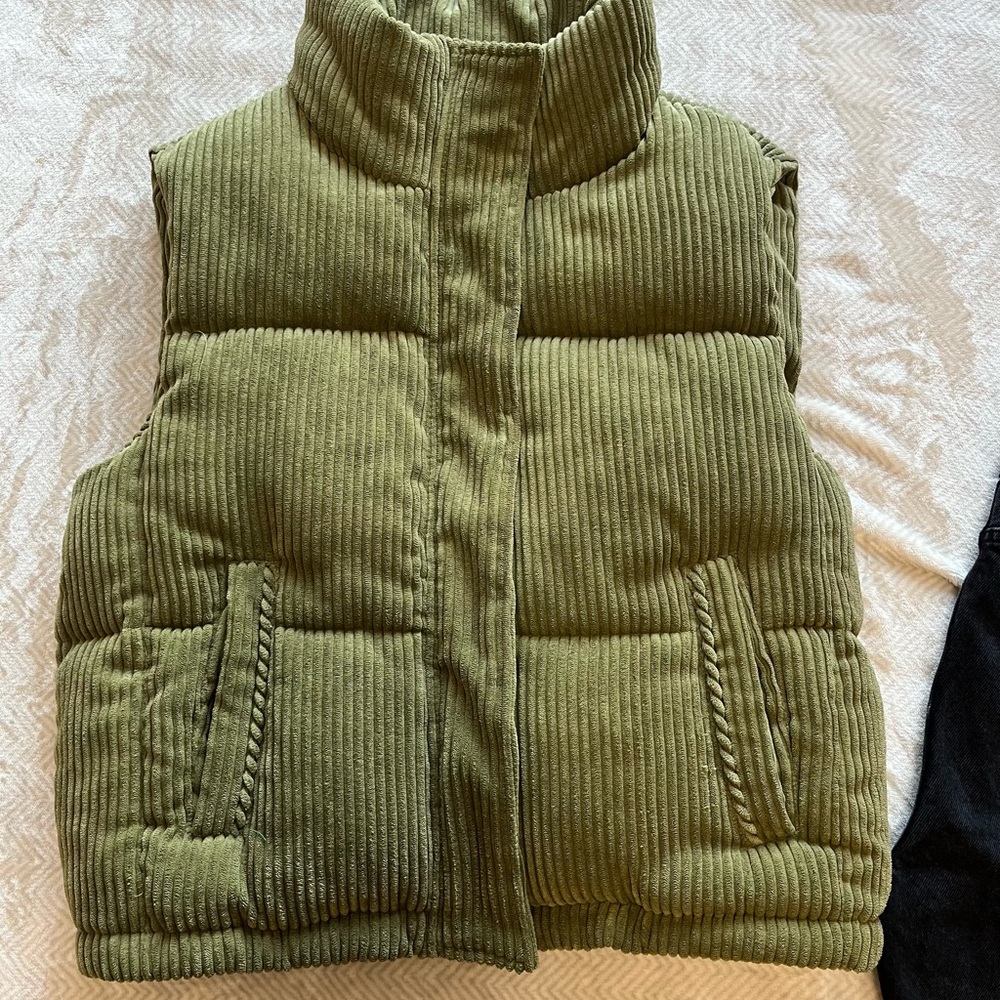 Avec Les Filles Corduroy Olive Vest